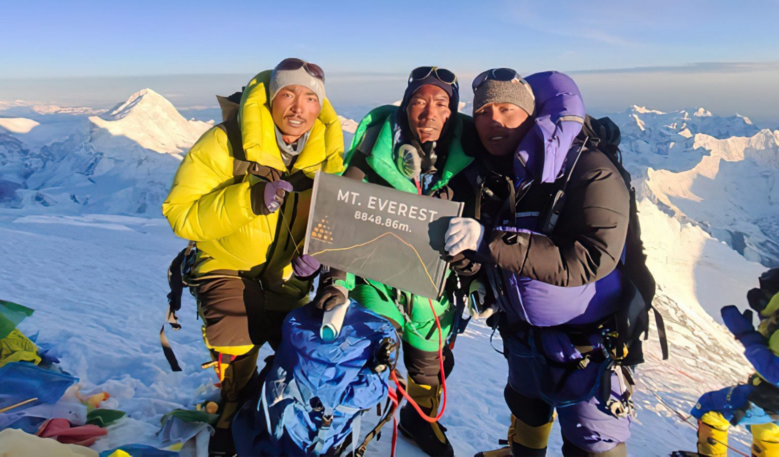 Nouveau Record Sur Leverest Kami Rita Sherpa Atteint Le Sommet Pour La 25ème Fois 