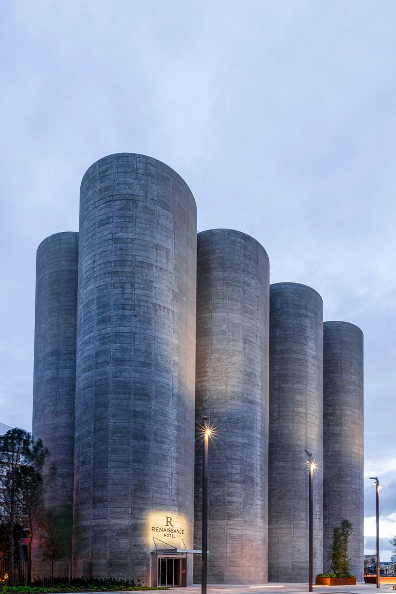 Vertigina site de grimpe urbaine sur des silos historiques à Bordeaux