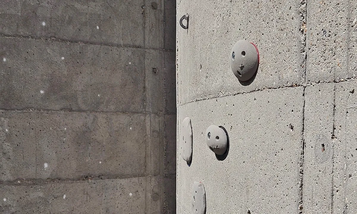 Vertigina site de grimpe urbaine sur des silos historiques à Bordeaux