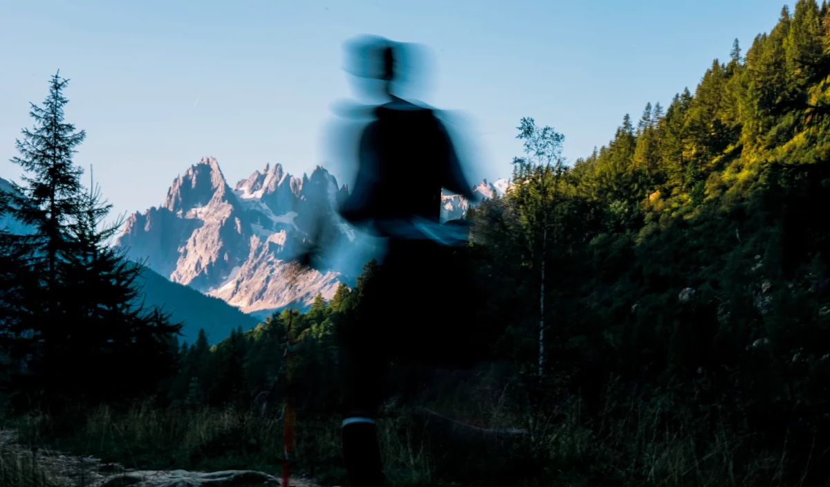 Trail Runner sur les sentier de l'UTMB