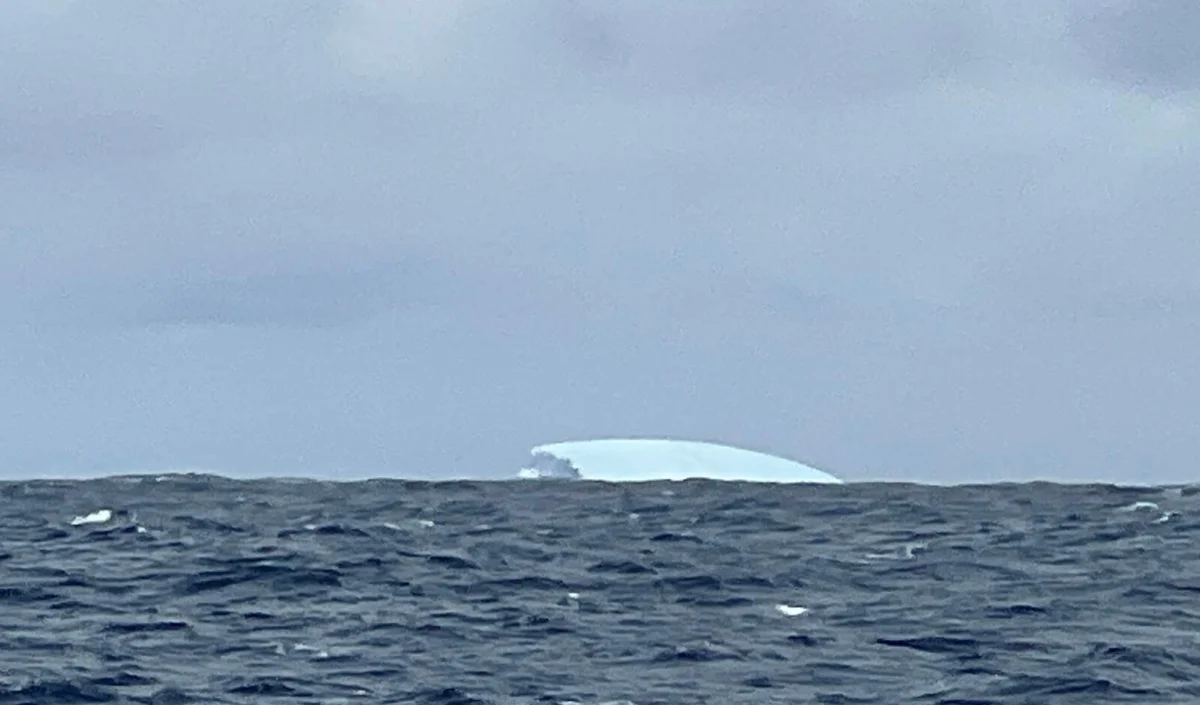 Iceberg Vendée Globe 2025