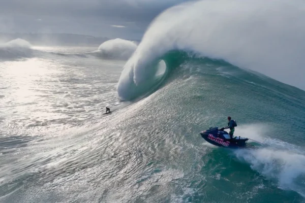 Tudor Nazaré Big Wave Challenge