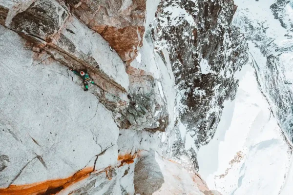 Benjamin Védrines en solo dans les Drus