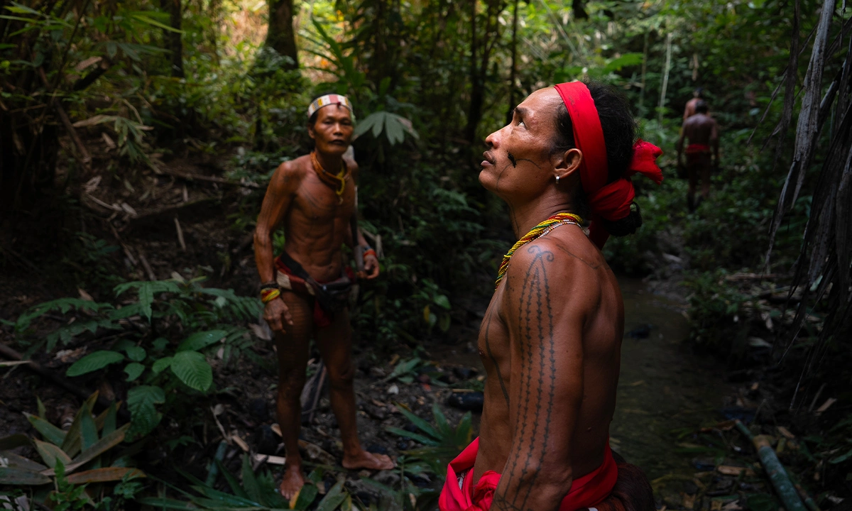 Membres de la tribu Mentawaï.